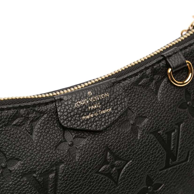 Louis Vuitton Monogram Empreinte Easy Pouch On Strap Black Leather Good condition - Box View