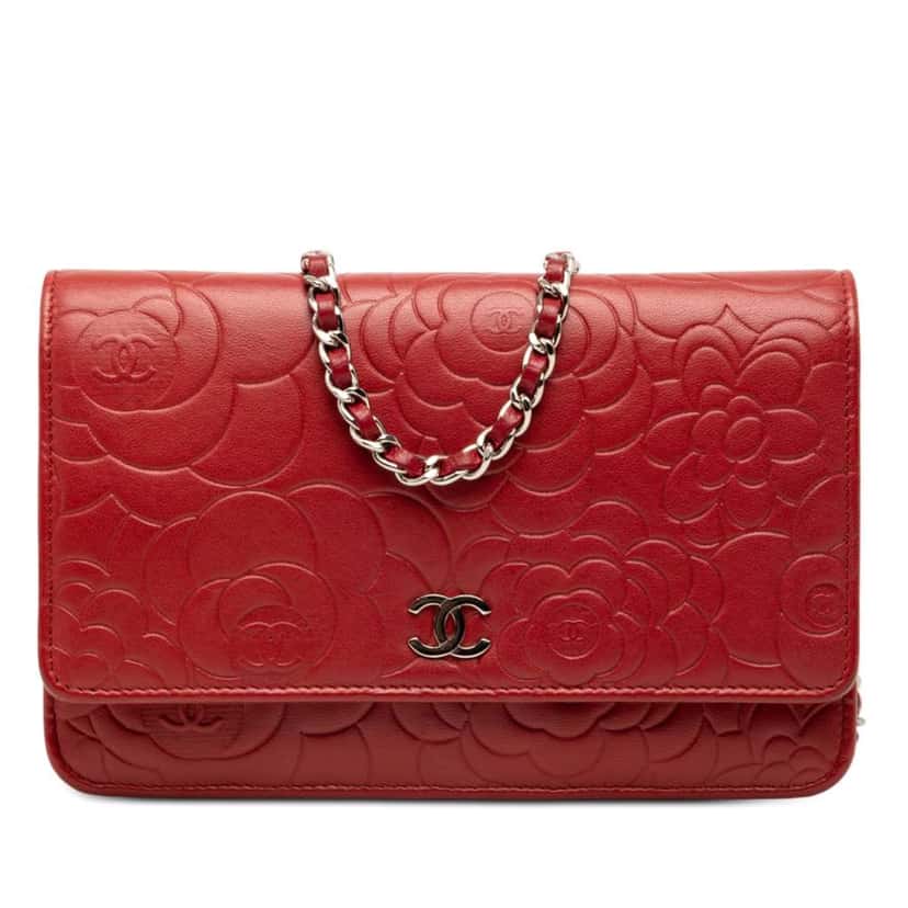 Chanel CC Embossed Lambskin Camellia Wallet On Chain Red Leather Very good condition - Front View