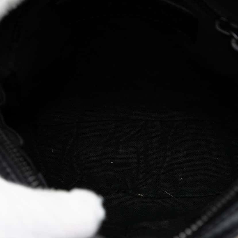 Burberry Haymarket Check Coated Canvas Crossbody Brown Canvas Good condition - Model View