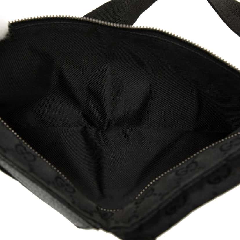 Gucci GG Canvas Double Pocket Belt Bag Black Canvas Good condition - Model View