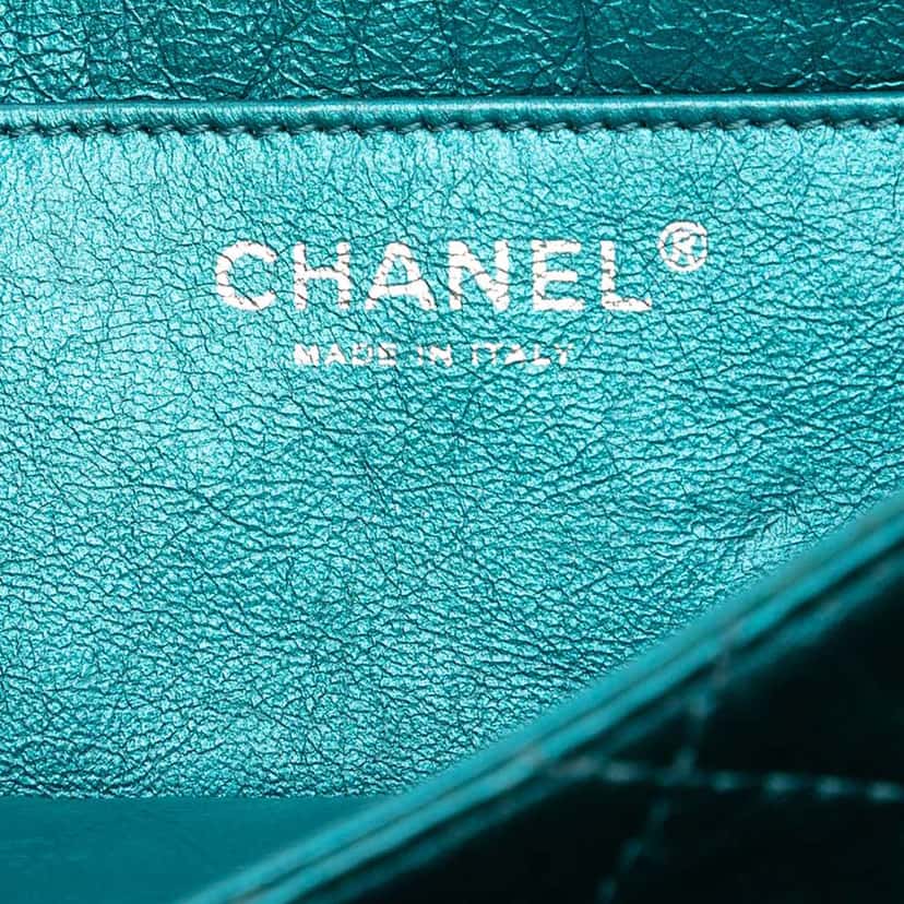 Chanel Quilted Metallic Calfskin Reissue 2.55 Flap 226 Blue Leather Good condition - Box View