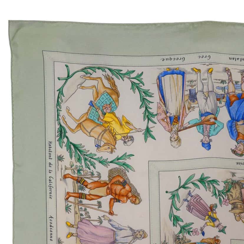 Hermès Costumes Civils Actuels Silk Scarf 90 White Silk Very good condition - Model View