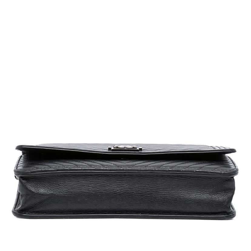 Chanel Chevron Lambskin Boy Wallet on Chain Black Leather Very good condition - Inside View