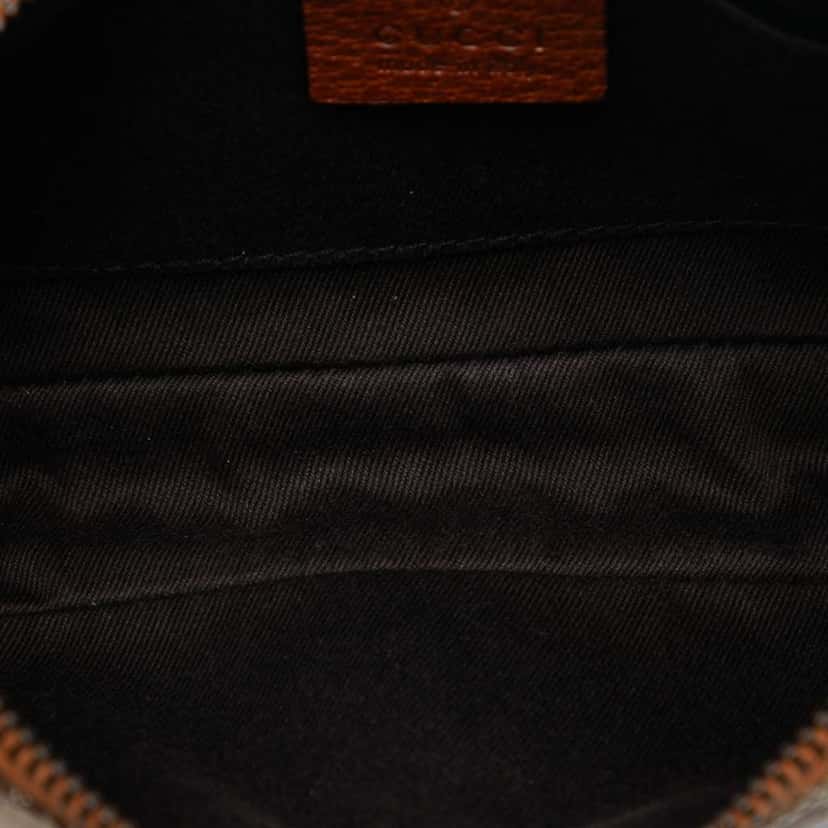 Gucci GG Canvas Nailhead Shoulder Bag Brown Canvas Good condition - Model View