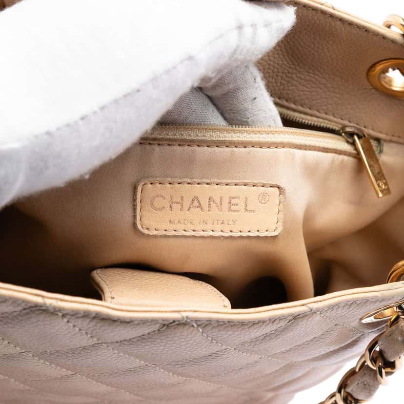 Chanel Caviar Petite Shopping Tote Brown Leather Very good condition - Box View