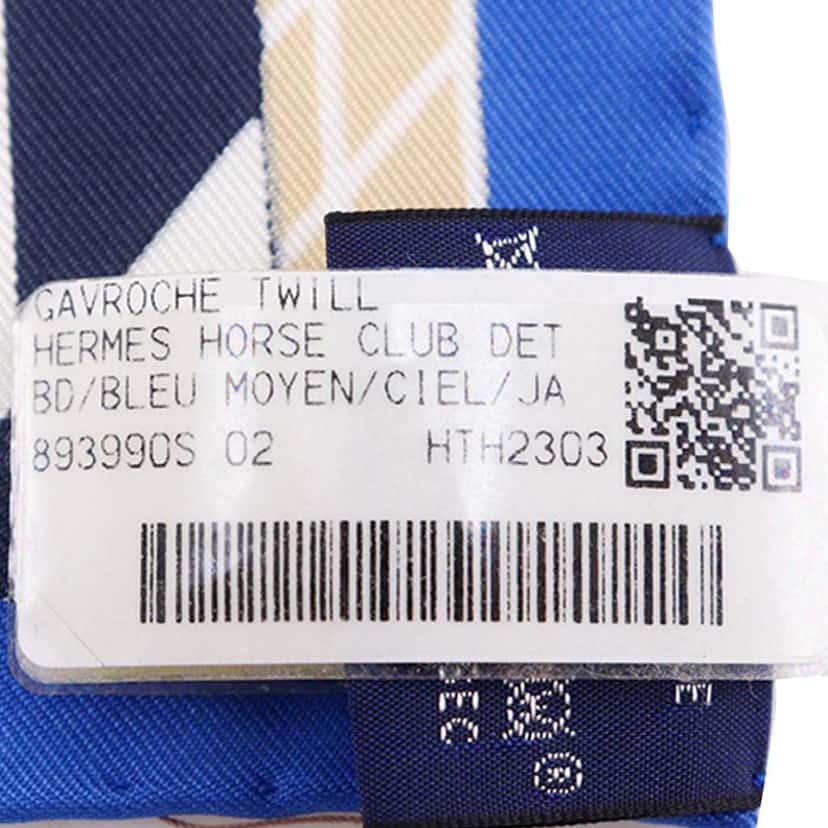 Hermès Horse Club Detail Silk Scarf 45 Blue Silk Very good condition - Model View