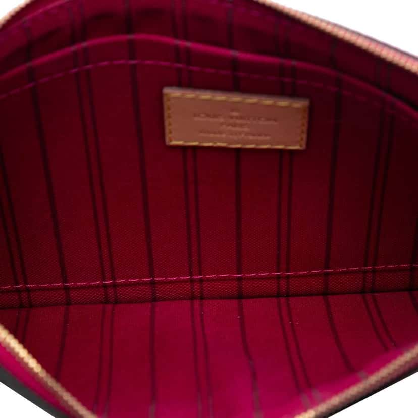 Louis Vuitton Monogram Patches Neverfull MM Pouch Brown Good condition - Model View