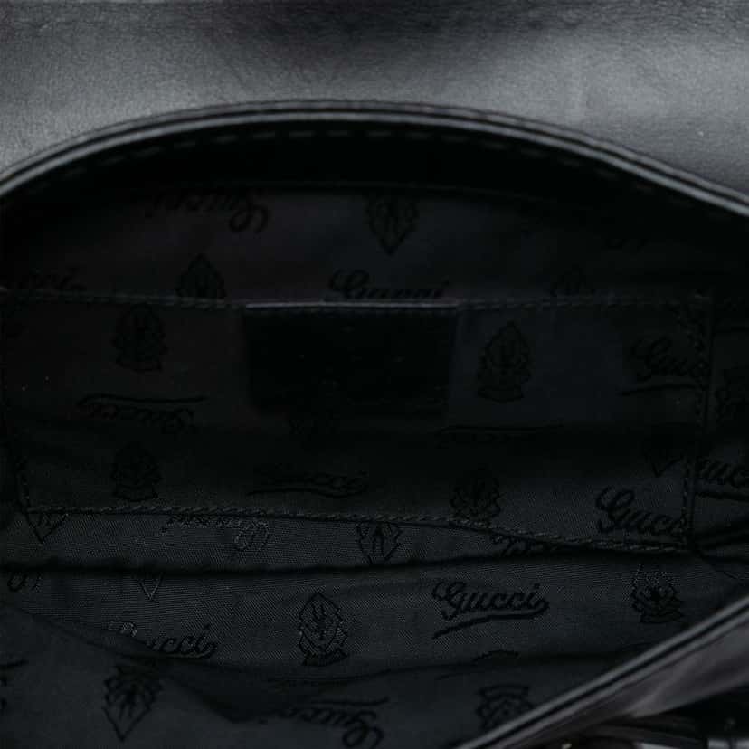 Gucci Leather Dialux Queen Shoulder Bag Black Leather Good condition - Model View