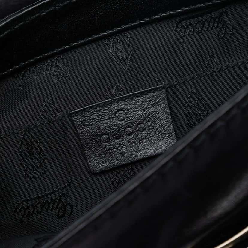 Gucci Leather Dialux Queen Shoulder Bag Black Leather Good condition - Box View