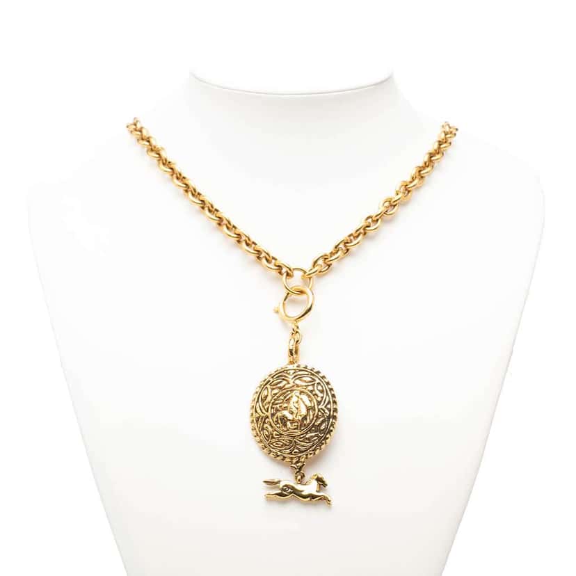 Chanel Gold Plated Knight Horse Pendant Necklace Gold Metal Very good condition - Model View