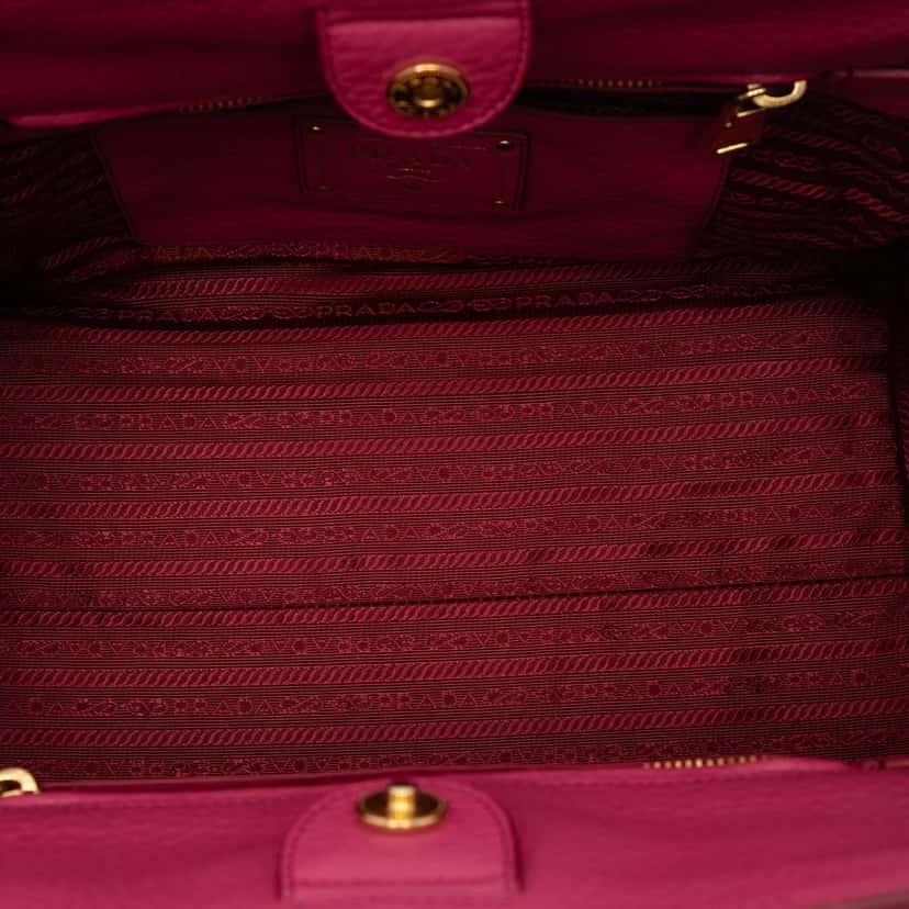 Prada Vitello Daino Front Pocket Open Convertible Tote Pink Leather Very good condition - Model View