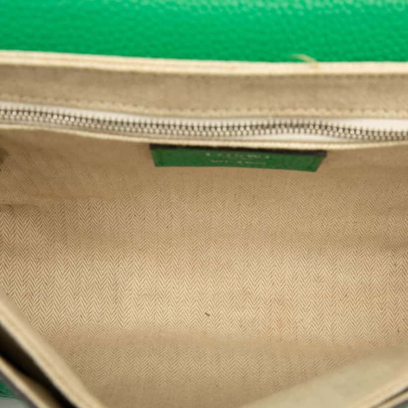 Loewe Pebbled Calfskin Anagram Flap Crossbody Green Leather Very good condition - Model View