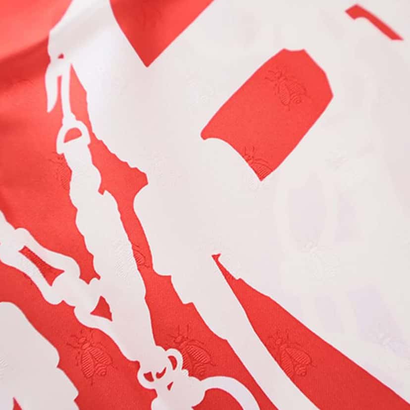 Hermès Brides De Gala Tattoo Silk Scarf 90 Red Silk Very good condition - Model View