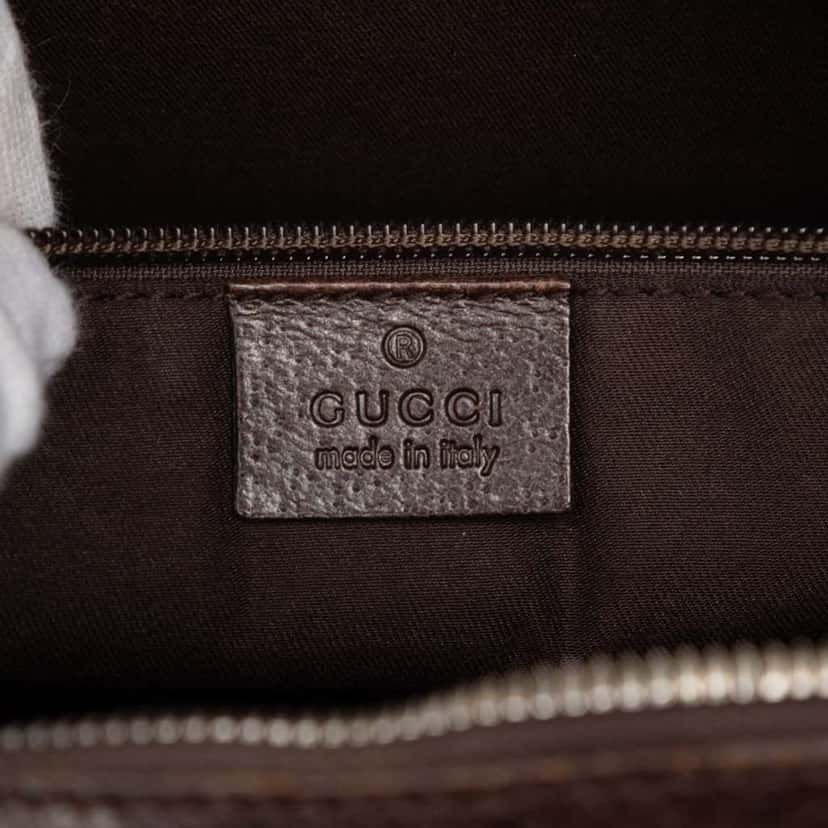 Gucci GG Canvas Crossbody Brown Canvas Very good condition - Box View