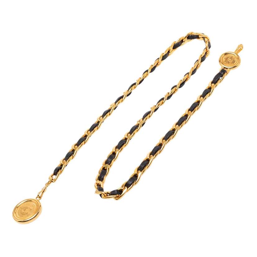 Chanel Gold Plated Leather Woven 31 Rue Cambon Medallion Chain Belt Gold Metal Good condition - Front View