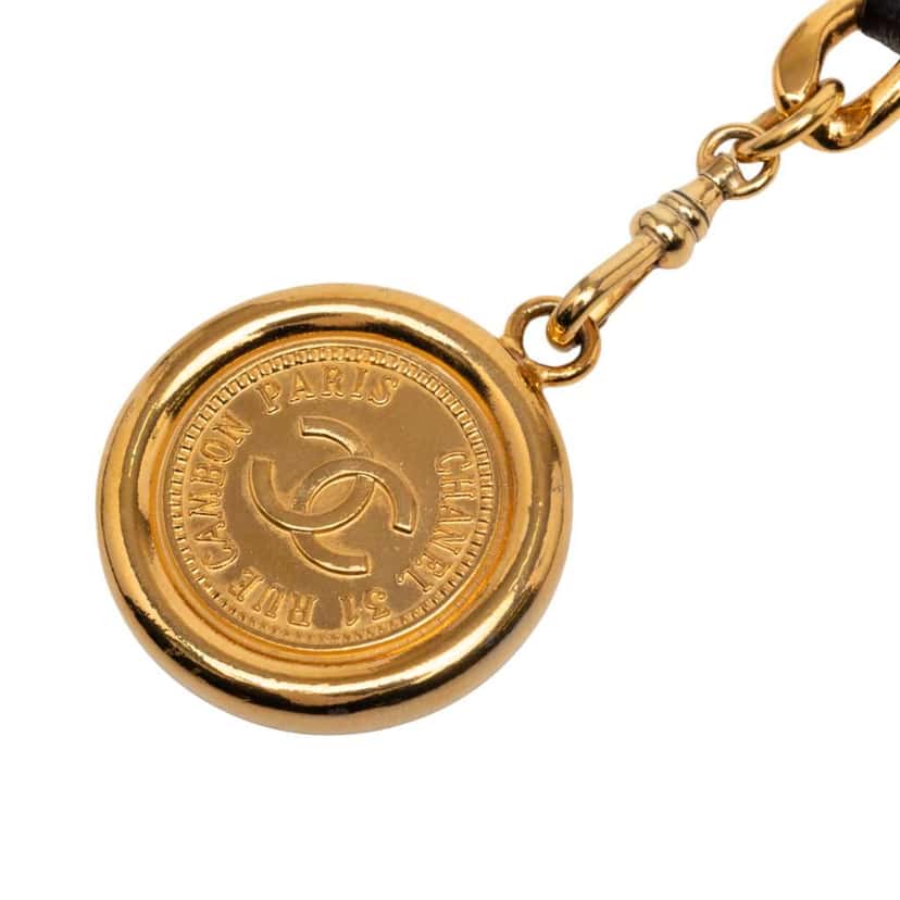 Chanel Gold Plated Leather Woven 31 Rue Cambon Medallion Chain Belt Gold Metal Good condition - Back View