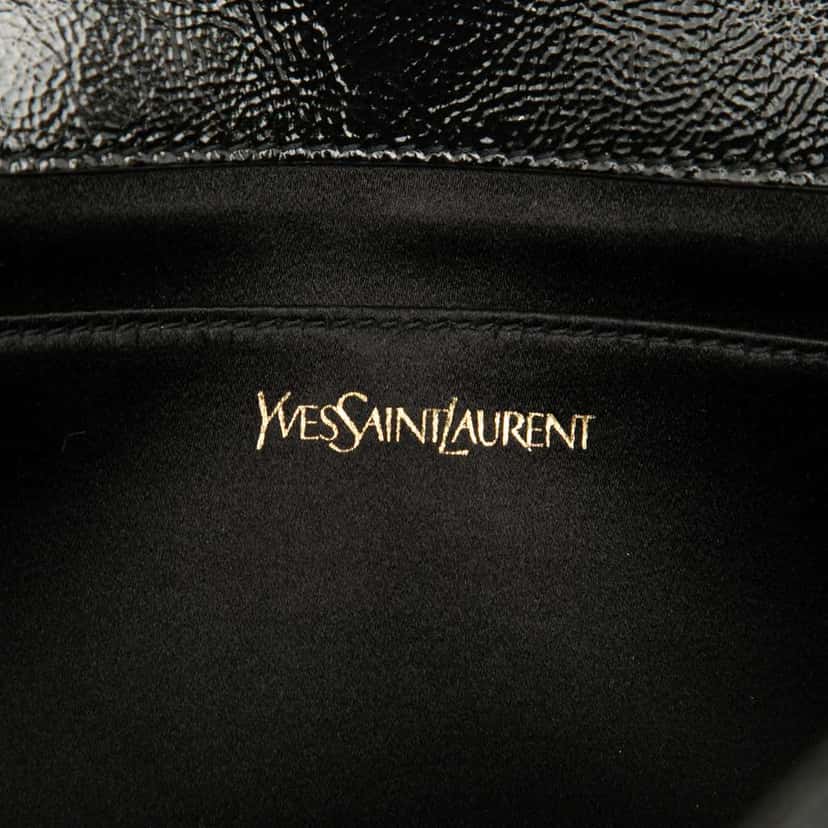 Saint Laurent Large Textured Patent Monogram Belle De Jour Clutch Black Leather Very good condition - Box View