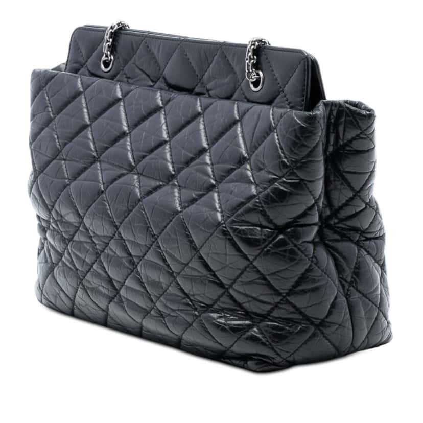 Chanel Quilted Aged Calfskin Reissue 2.55 Tote Black Leather Good condition - Back View