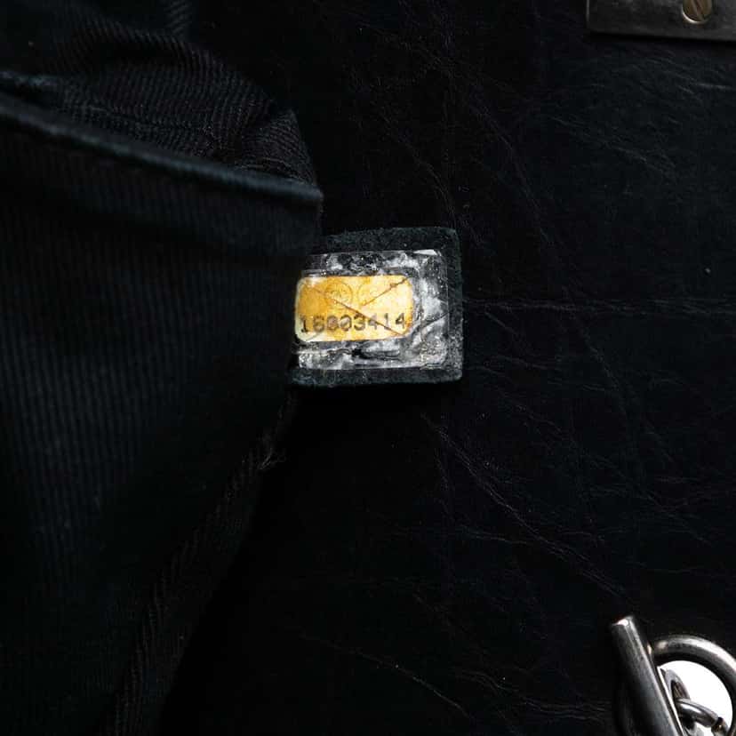 Chanel Quilted Aged Calfskin Reissue 2.55 Tote Black Leather Good condition - Box View