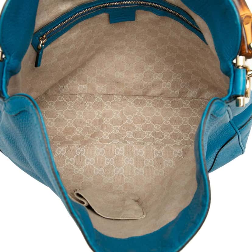 Gucci Calfskin Bamboo Diana Satchel Blue Leather Good condition - Model View