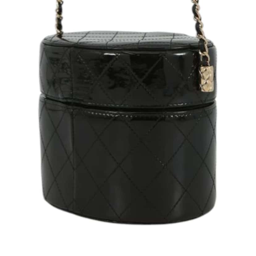 Chanel CC Quilted Patent Round Vanity Clutch With Chain Black Leather Very good condition - Back View