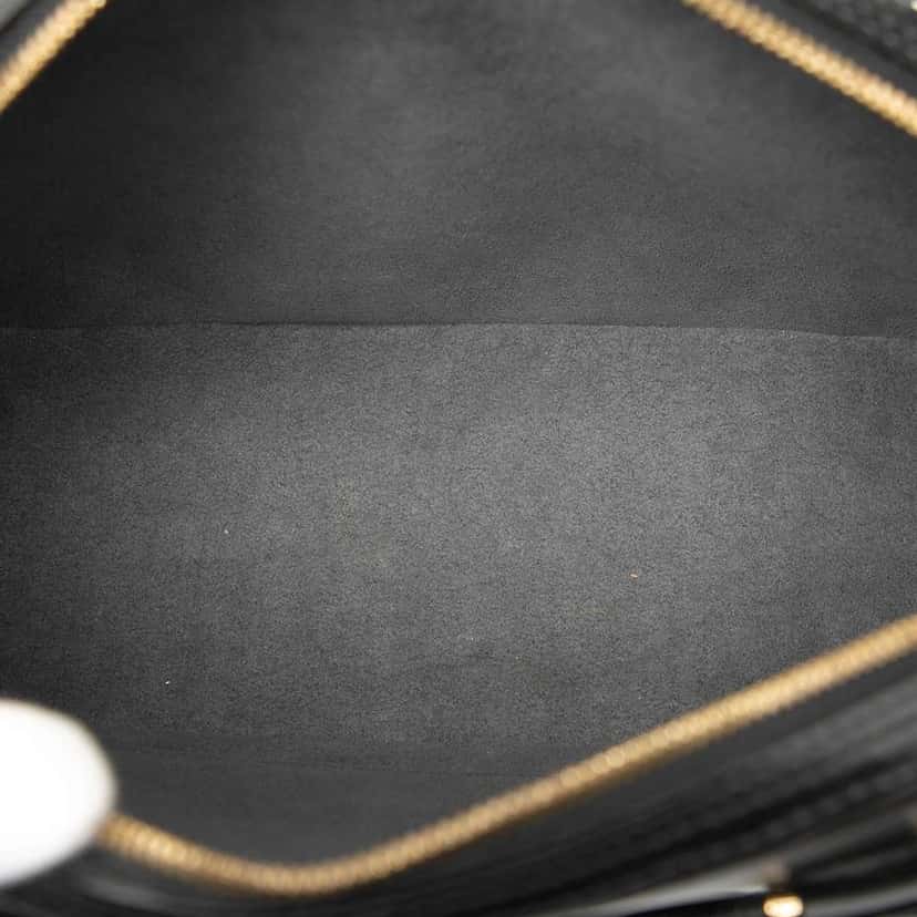 Louis Vuitton Epi Jasmine Black Leather Very good condition - Model View