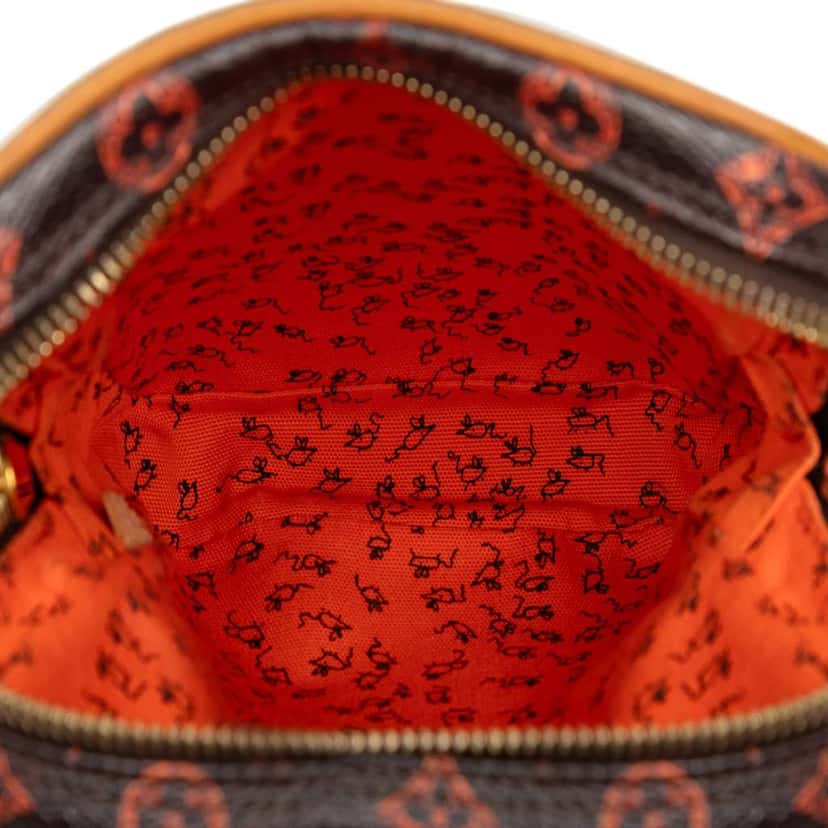 Louis Vuitton Grace Coddington Catogram Paname Black Very good condition - Model View