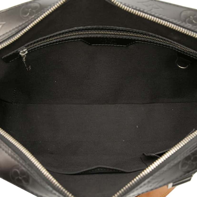Louis Vuitton Monogram Mat Malden Grey Leather Good condition - Model View