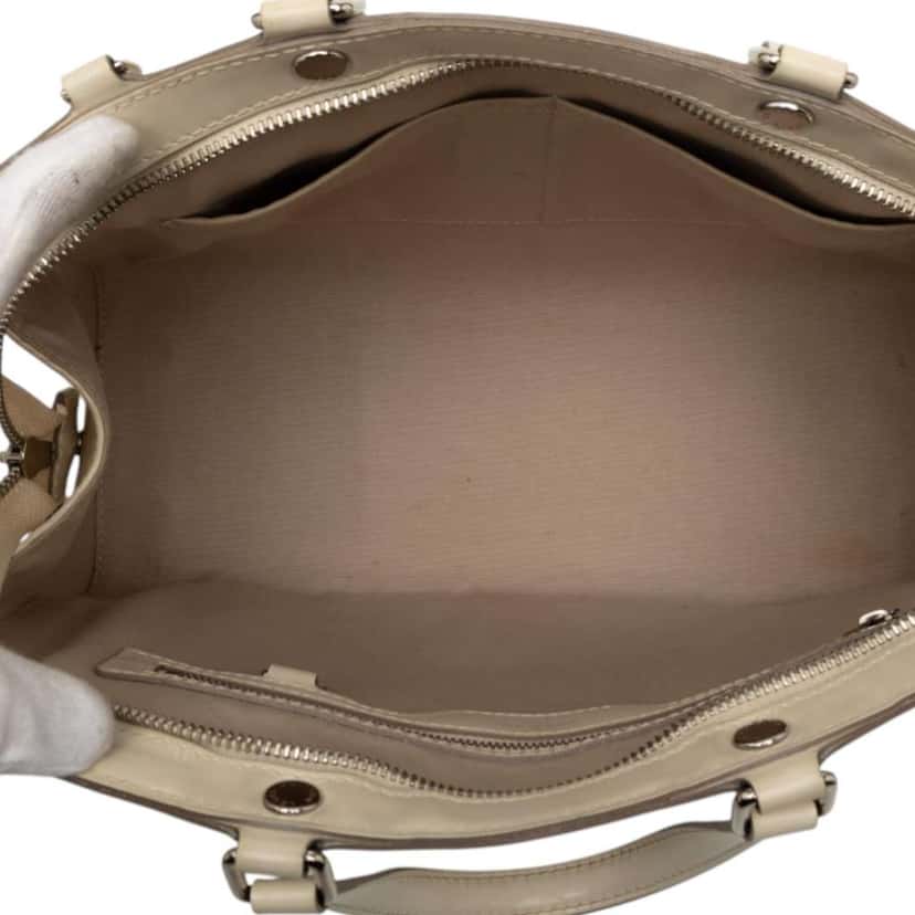 Louis Vuitton Epi Brea MM Brown Leather Good condition - Model View