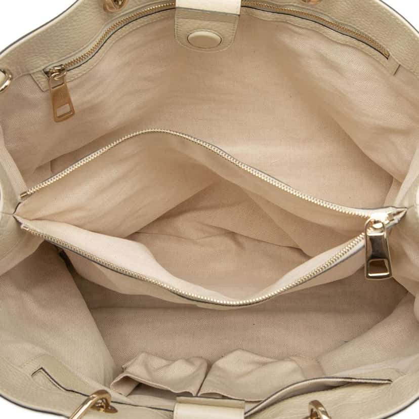 Gucci Large Calfskin Bamboo Shopper Satchel White Leather Good condition - Model View