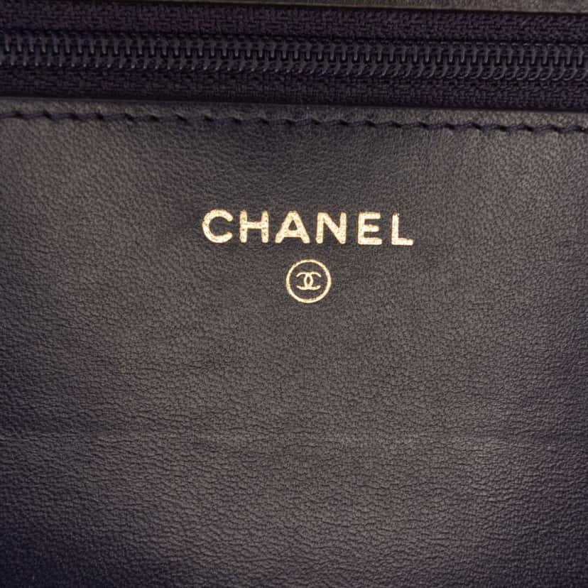 Chanel CC Quilted Lambskin Double Stitch Tassel Wallet On Chain Blue Leather Good condition - Box View