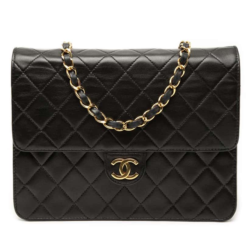 Chanel Small CC Quilted Lambskin Single Flap Black Leather Very good condition - Front View