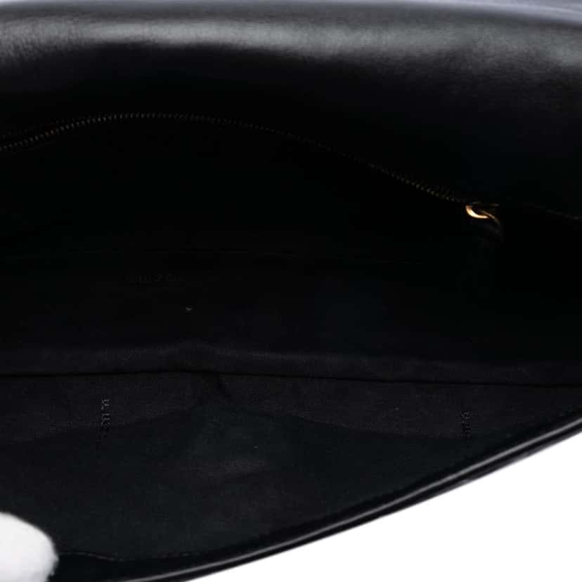 Fendi Zucca Embossed Leather Baguette Satchel Black Leather Good condition - Model View