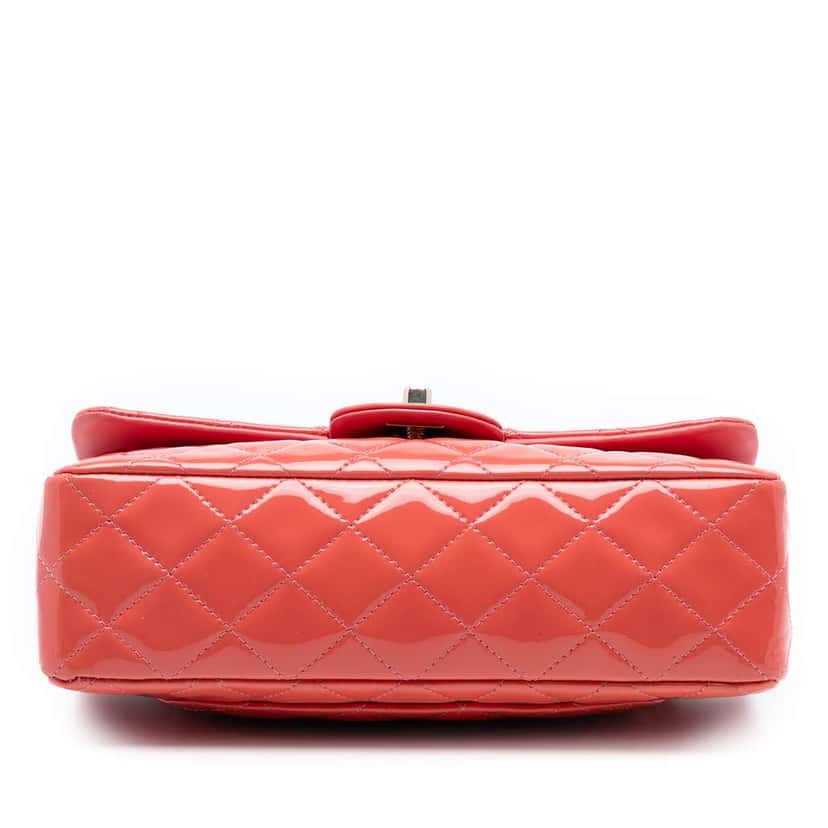 Chanel Small Classic Patent Double Flap Pink Leather Very good condition - Inside View