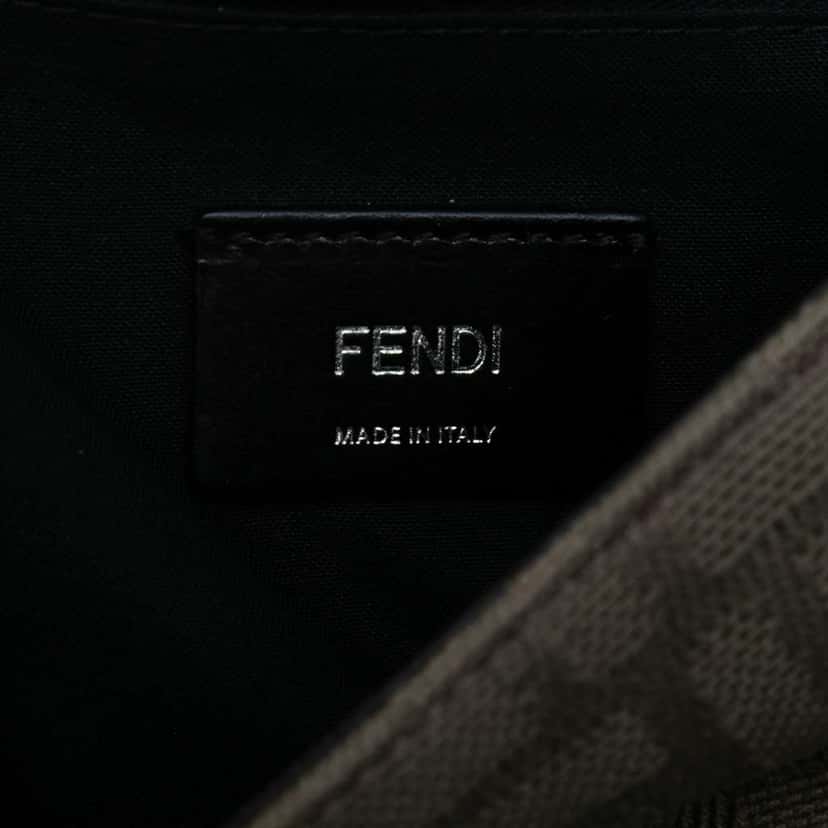 Fendi Large Zucca Canvas and Leather Convertible Belt Baguette Brown Canvas Very good condition - Box View