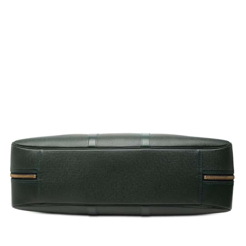 Louis Vuitton Taiga Helanga 1 Poche Green Leather Good condition - Inside View