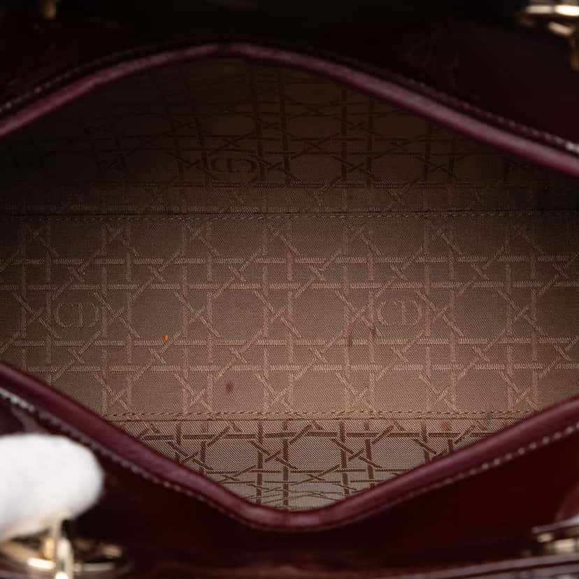 Dior Large Patent Cannage Lady Dior Red Leather Good condition - Model View