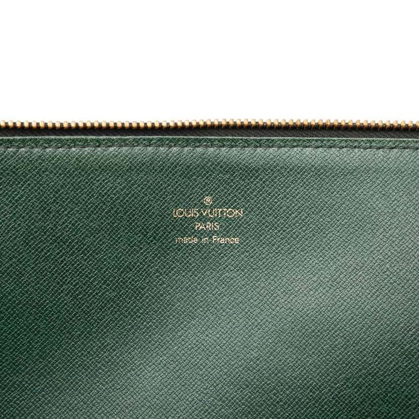 Louis Vuitton Epi Pochette Jour GM Black Leather Good condition - Box View