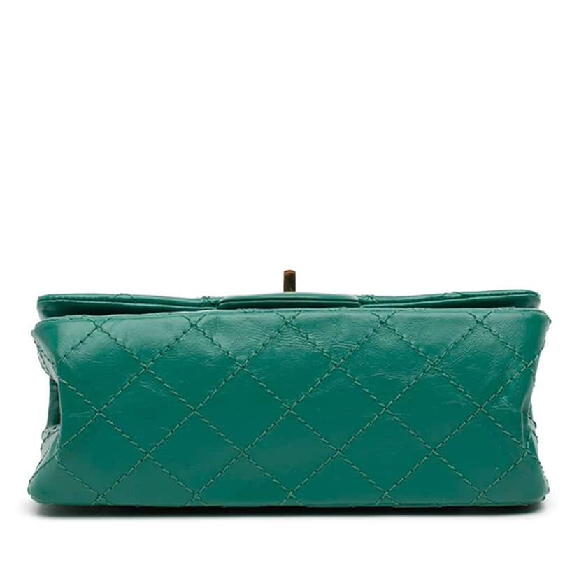Chanel Quilted Aged Calfskin Reissue 2.55 Single Flap 224 Green Leather Good condition - Inside View