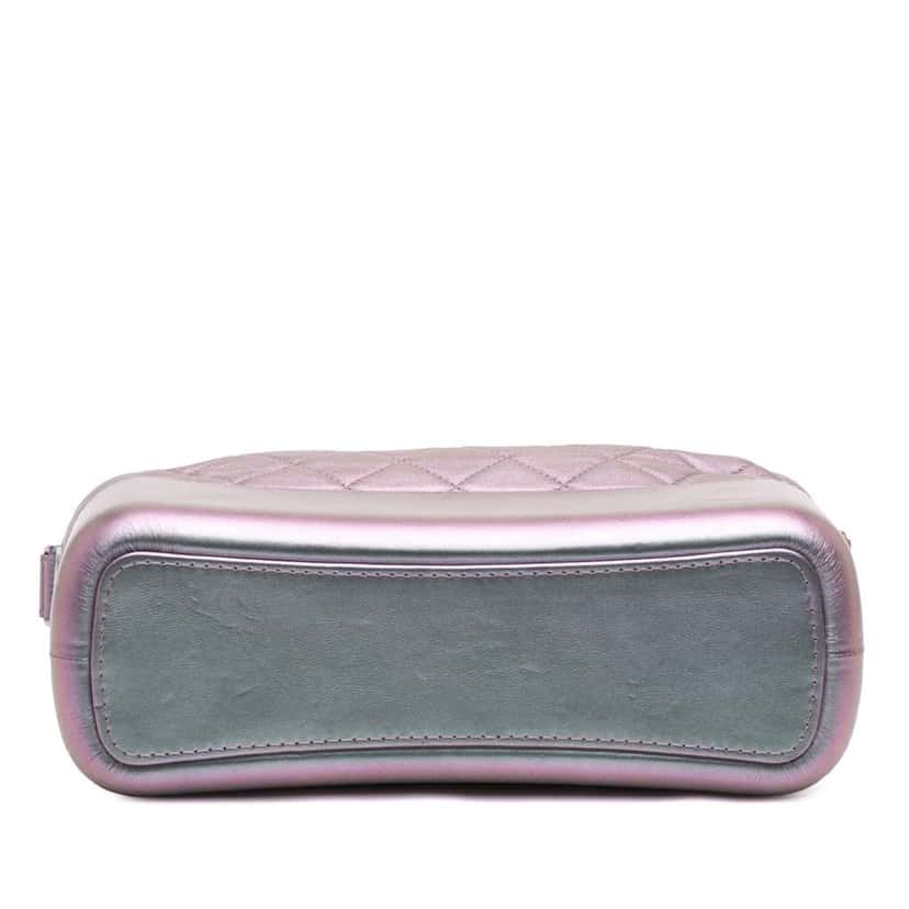 Chanel Medium Iridescent Calfskin Gabrielle Crossbody Purple Leather Very good condition - Inside View