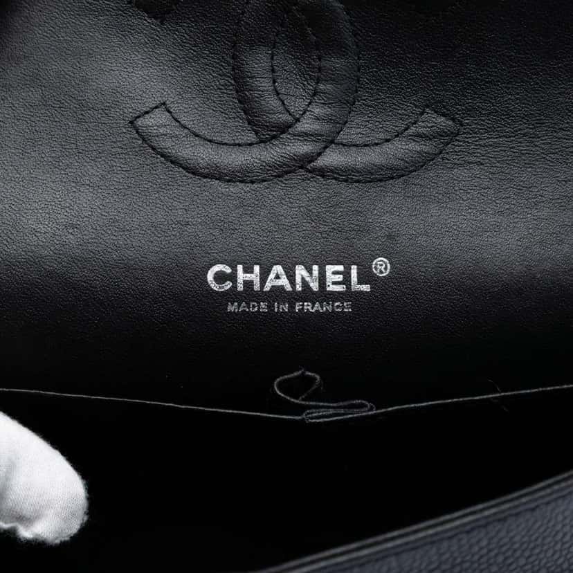 Chanel Medium Classic Caviar Double Flap Black Leather Very good condition - Box View