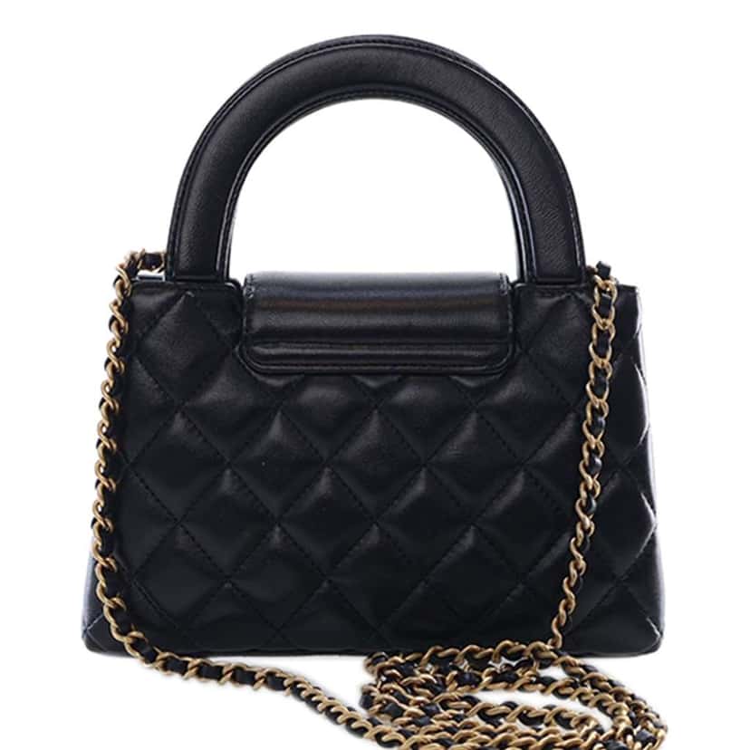 Chanel Nano Quilted Lambskin Kelly Shopper Bag Black Leather Good condition - Model View