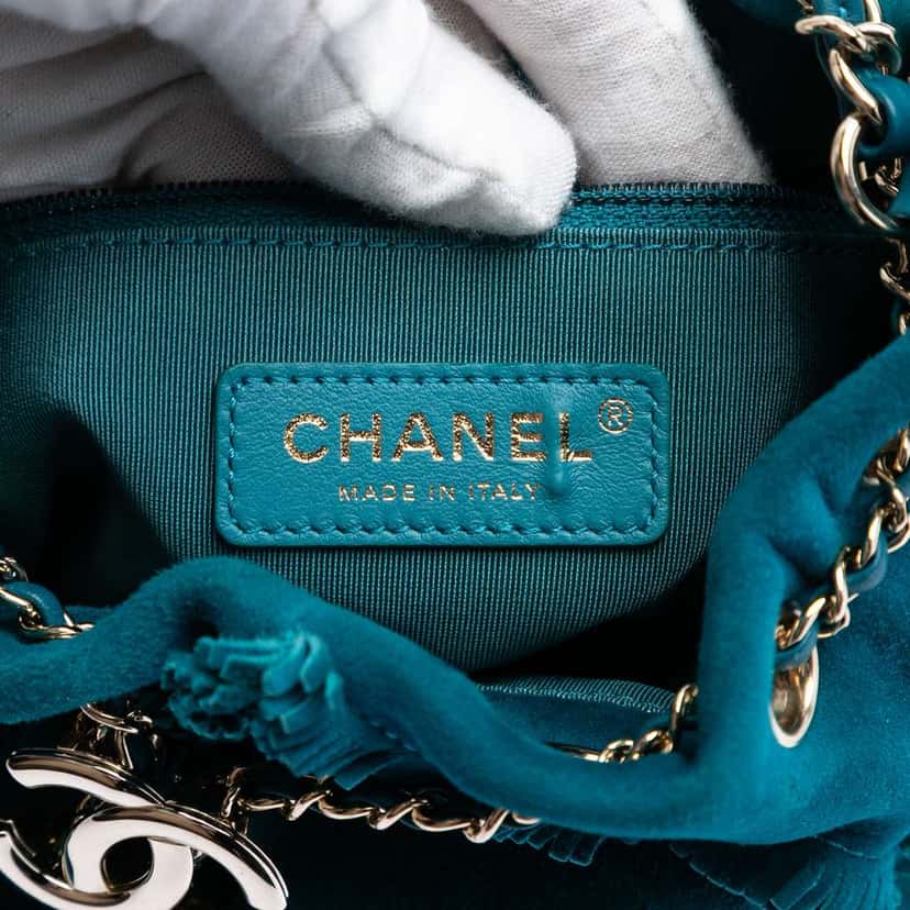 Chanel CC Suede Fringed Drawstring Bucket Bag Blue Leather Good condition - Box View