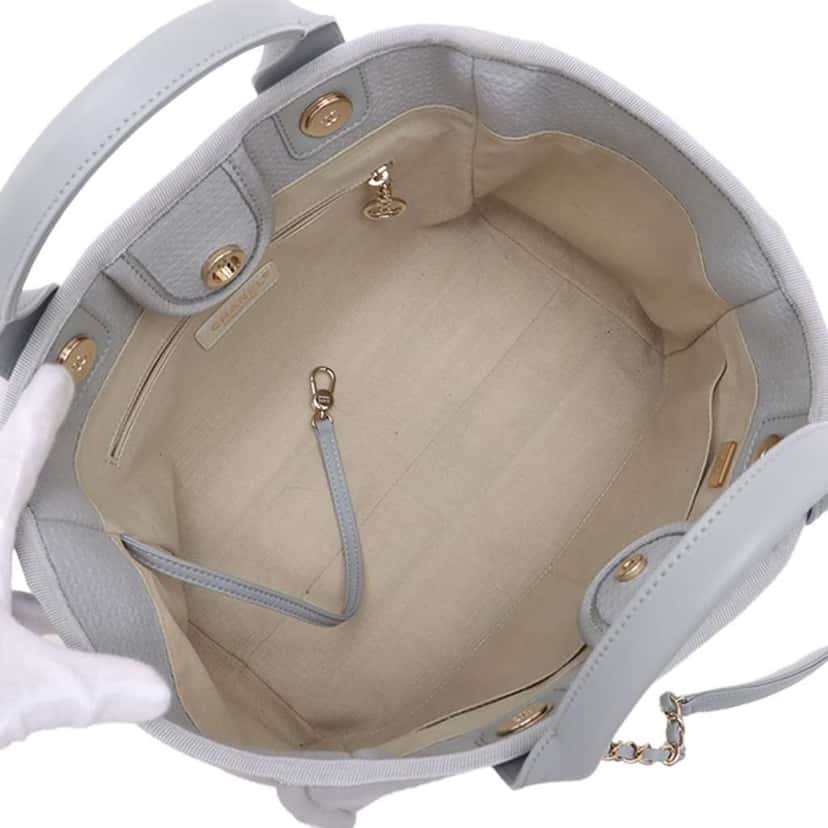 Chanel Small Canvas Deauville Tote Grey Canvas Good condition - Inside View