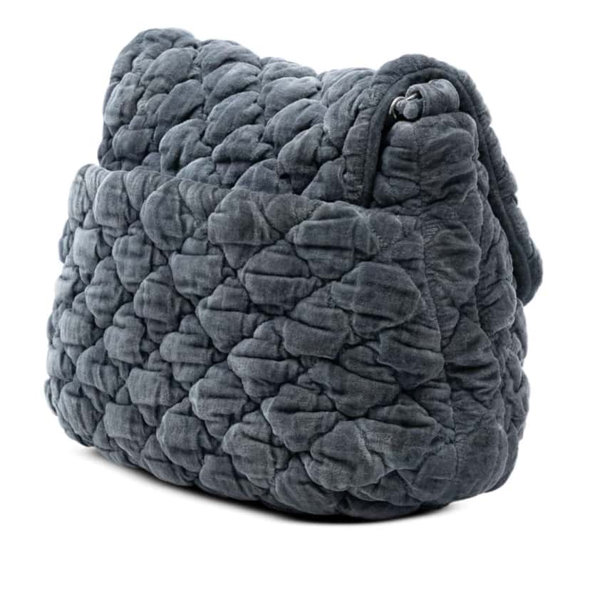 Chanel Paris Moscou Bubble Quilted Velvet Flap Grey Velvet Very good condition - Back View