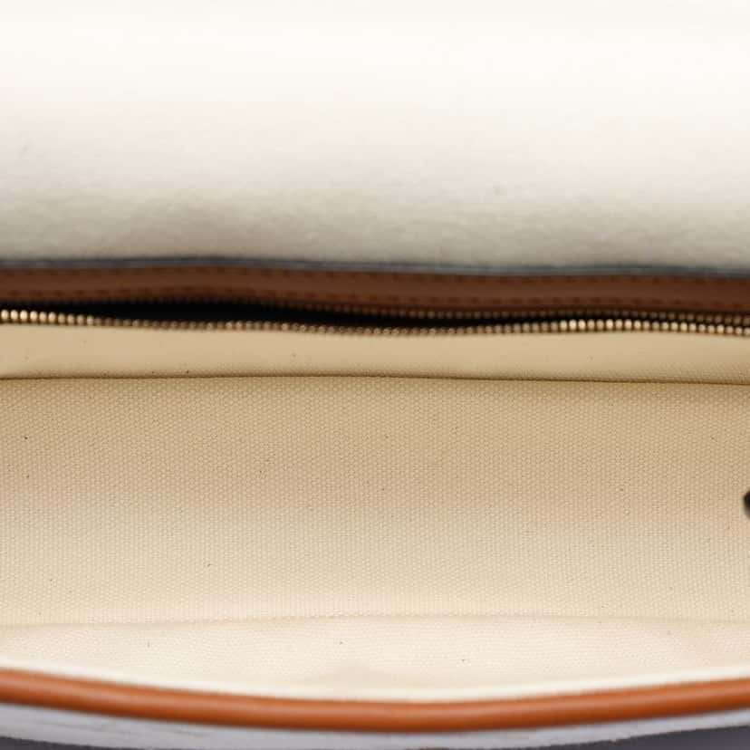 Fendi Zucca Embroidered Canvas Baguette Satchel Brown Canvas Good condition - Model View