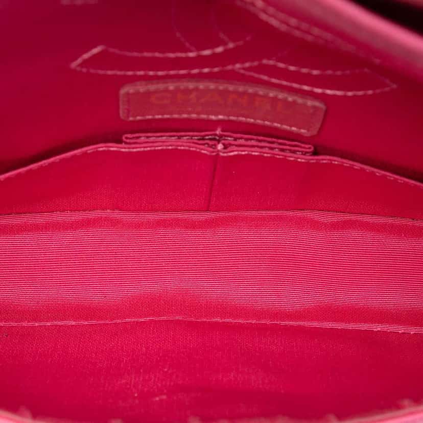 Chanel Croc Quilted Jersey Reissue 2.55 East West Double Flap Pink Cotton Good condition - Model View