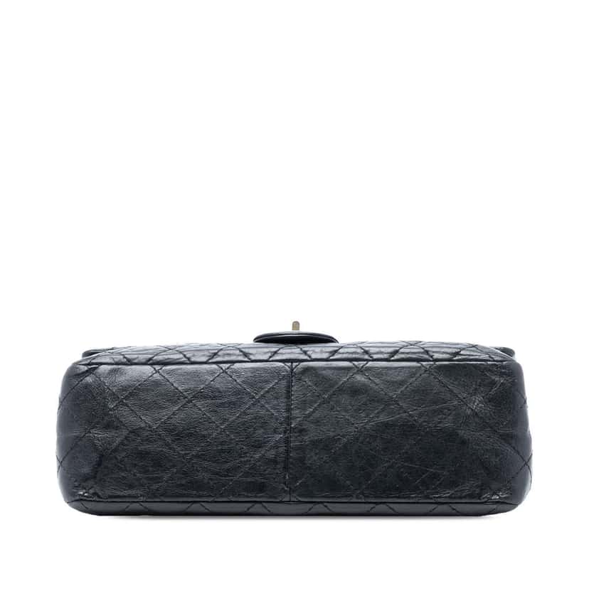 Chanel Quilted Aged Calfskin Reissue 2.55 Double Flap 226 Black Leather Very good condition - Inside View