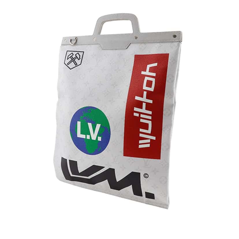 Louis Vuitton Monogram Chalk Flat Tote Grey Good condition - Back View