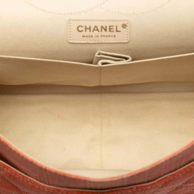 Chanel Tricolor Quilted Denim Reissue 2.55 Double Flap 227 Orange Denim Good condition - Model View